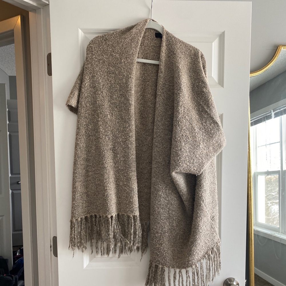 Forever 21 fringe cardigan